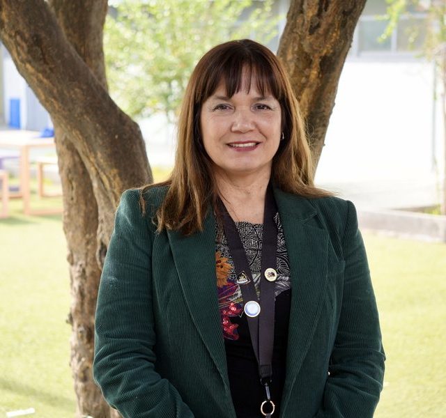 Retrato de Teresa Aurora Jara Illanes, Directora